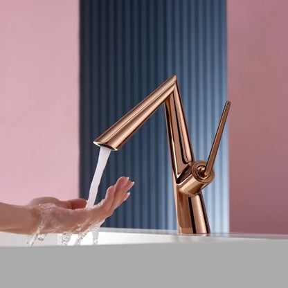 Robinet coudé pour lavabo de salle de bain