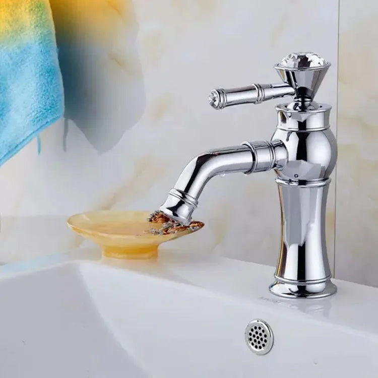 Robinet de lavabo design diamant en laiton et céramique